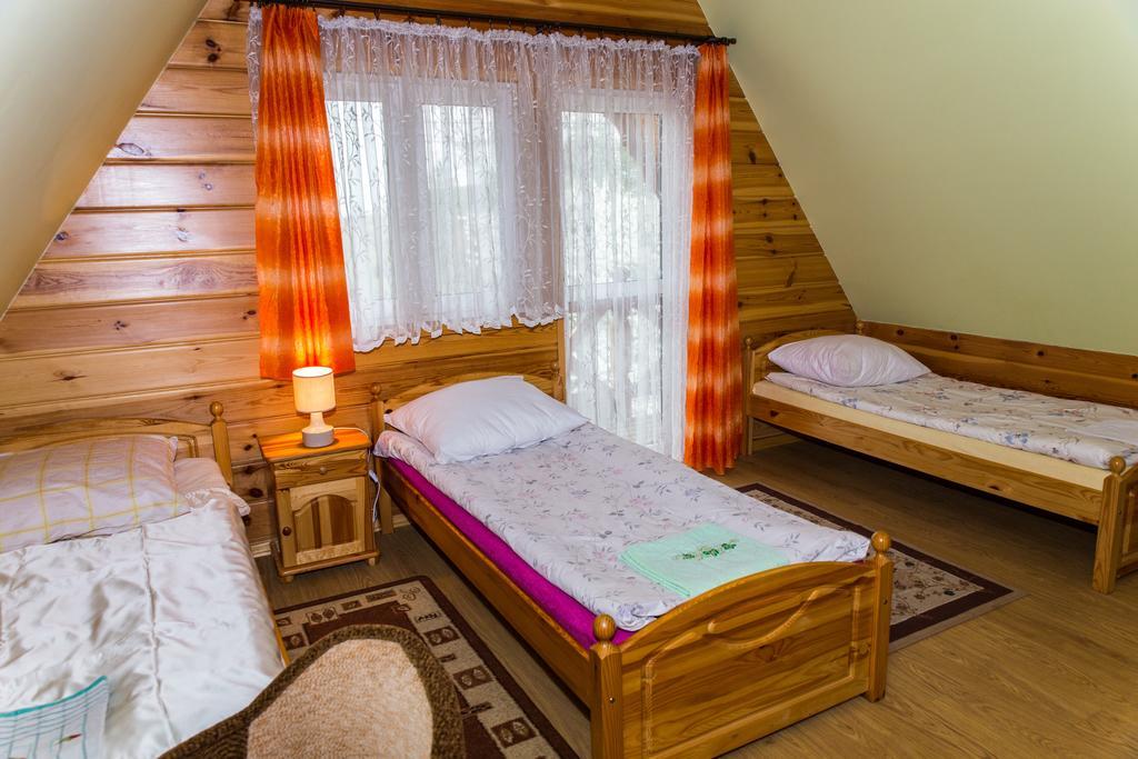 Domek Pod Klonem Agroturystyka Беловеж Номер фото